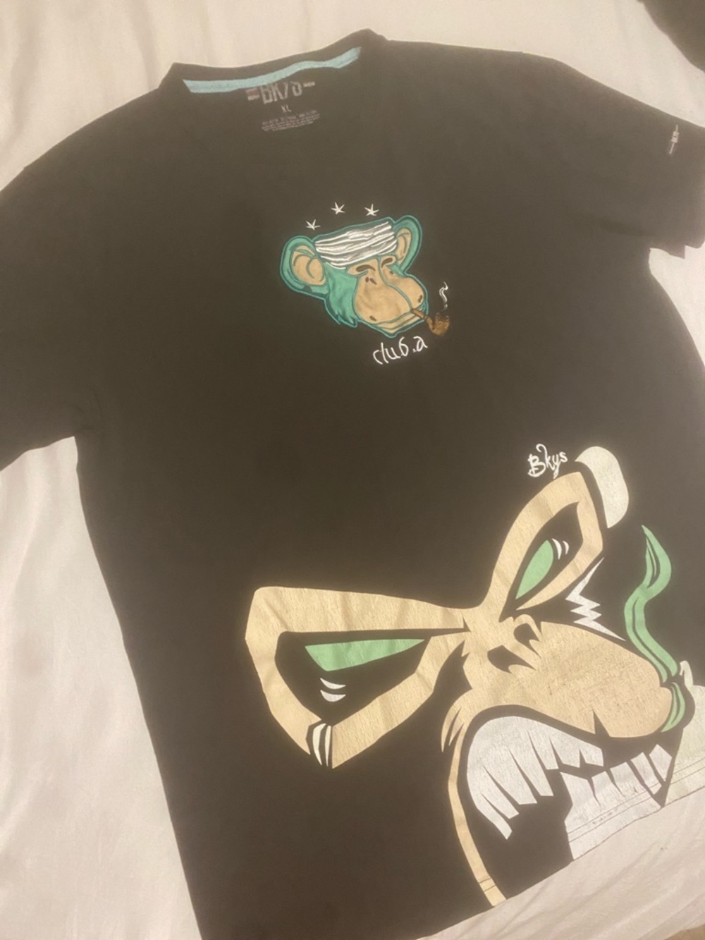 Black Graphic Crew Neck T-Shirt with Monkey Artwork - Picture 4 of 7